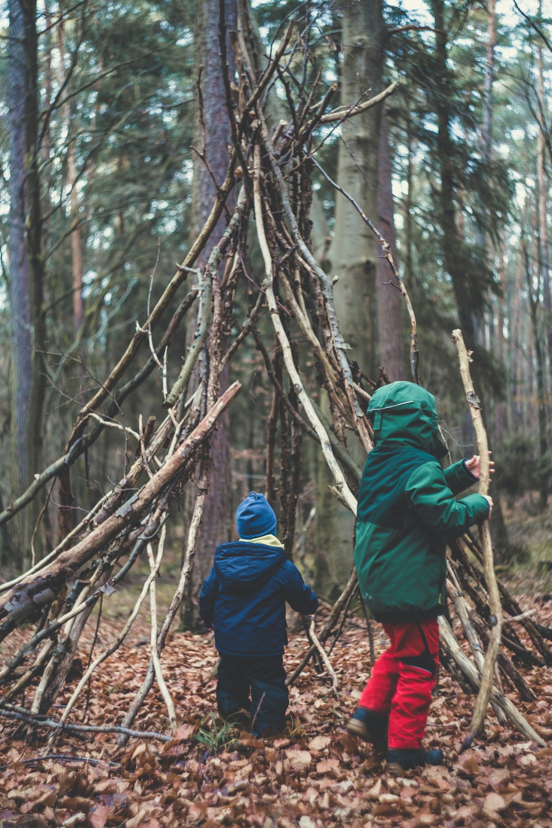 Childhood – forest outdoor adventure playground. Made with Canon 5d Mark III and analog vintage lens, Helios 44M 2.0 58mm (Year: 1977) by Camping Checklist two people on forest